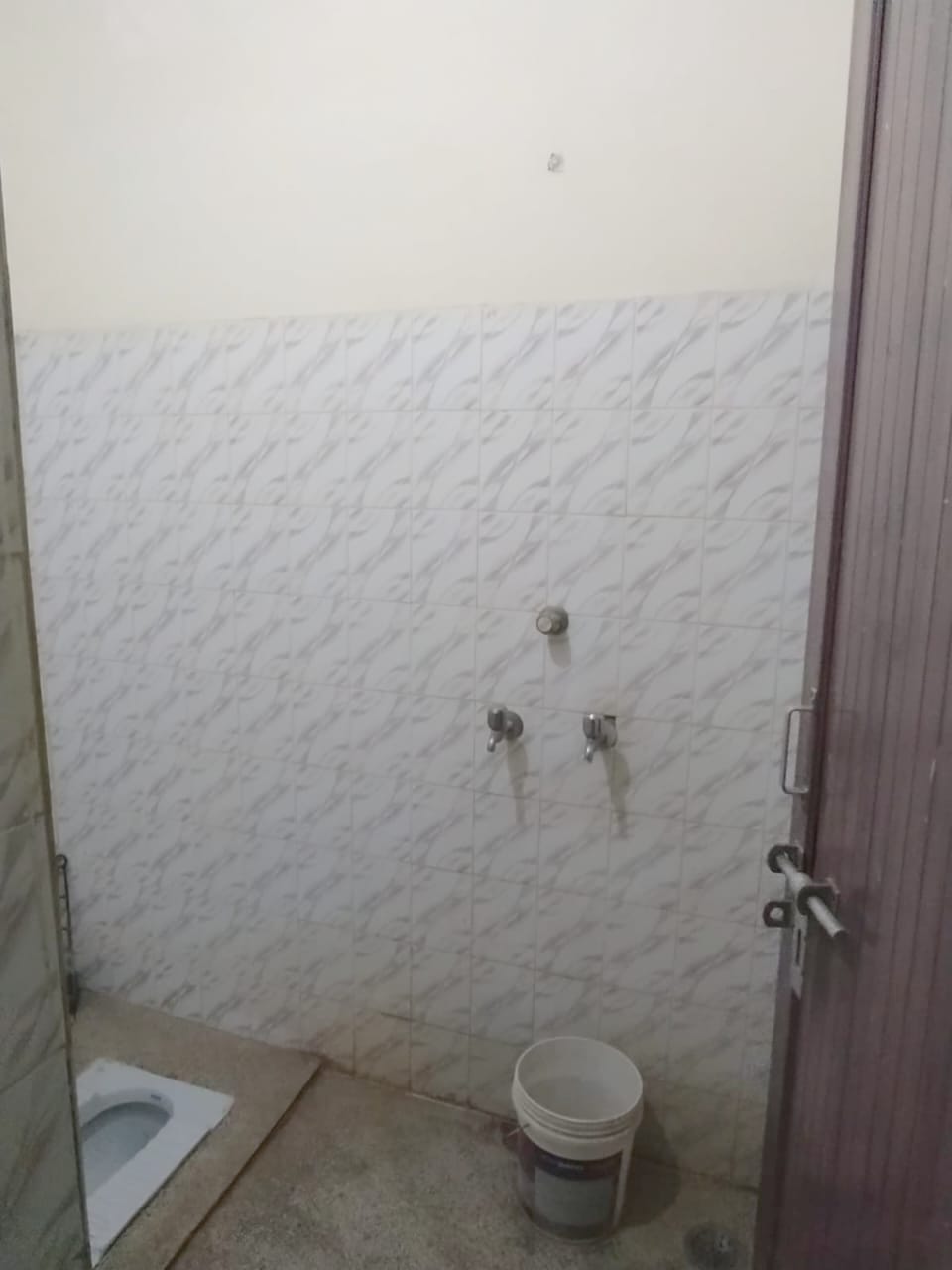 1 Room with attach Lat bath and Kitchen in Thatipur Gwalior | MM44