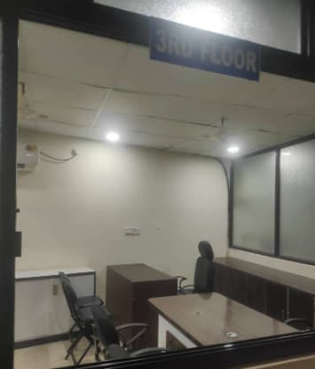 Office Space with Cabins at Govindpuri in Gwalior | MM64